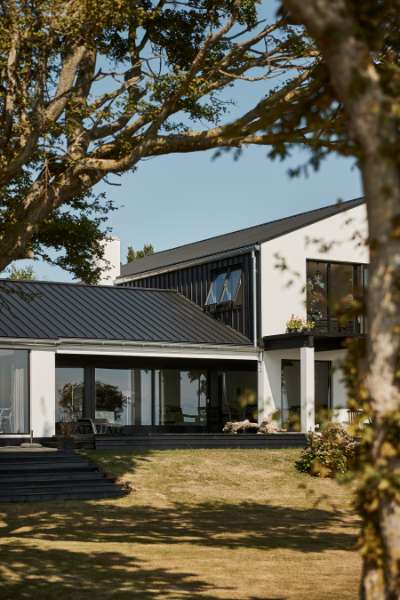 Dach- und Fassadenlösung – Fünen vom Feinsten, Strandvej 54B, Ballen, 5762 Vester Skerninge